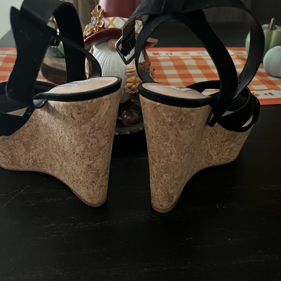 Steve Madden Sandals, wore once, Size 8 1/2 - Picture 5 of 5